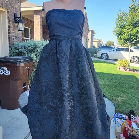 Strapless Party Dress - Picture 1 of 7